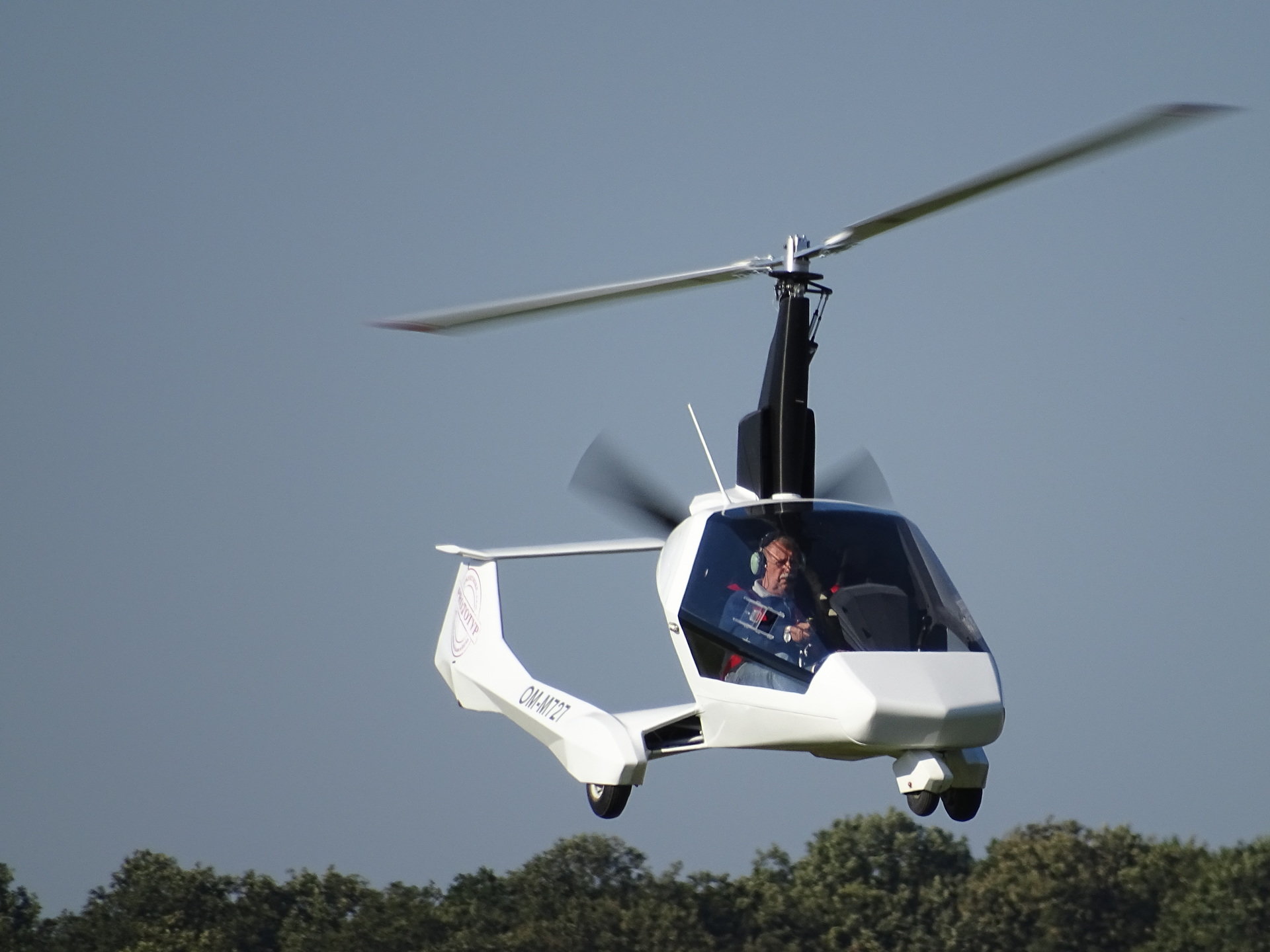 JOKERTRIKE manufacture and sale of motor hang glide Jokertrike